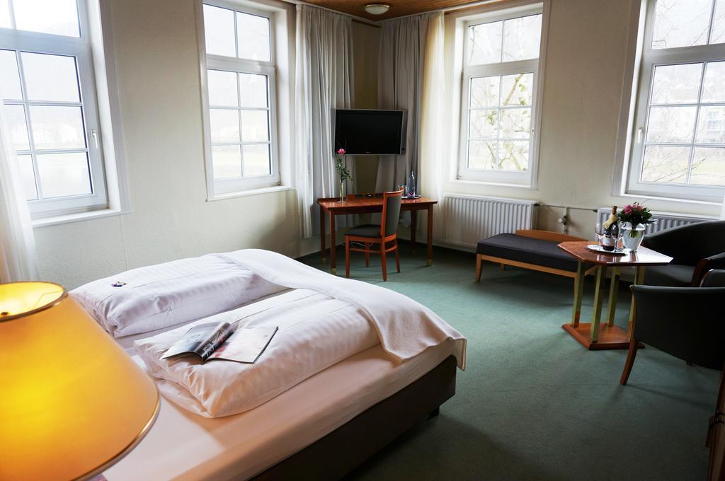 Hotel Goldener Anker Bodenwerder Room photo