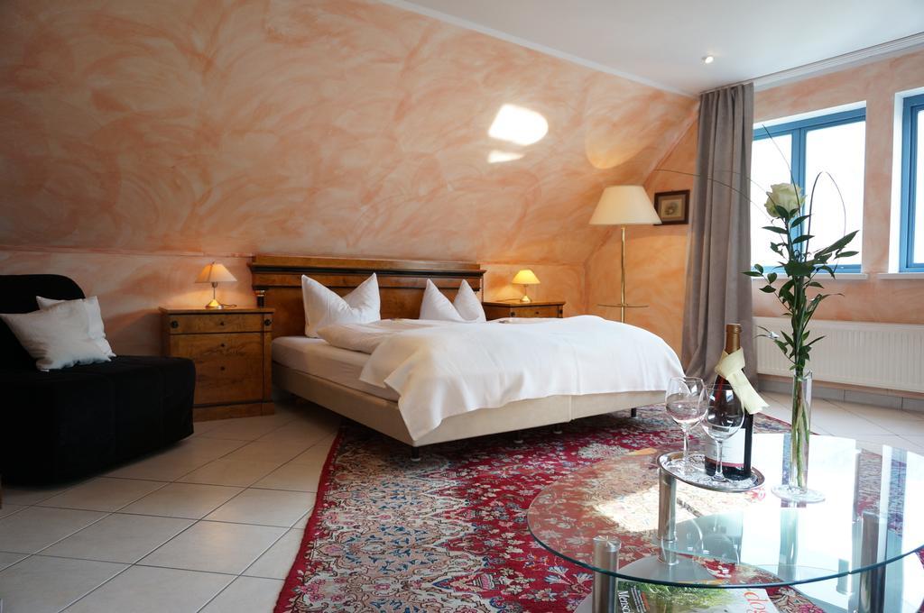 Hotel Goldener Anker Bodenwerder Room photo