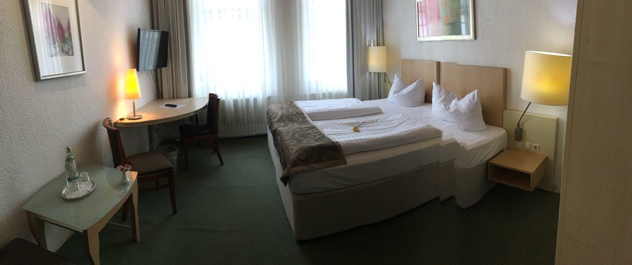 Hotel Goldener Anker Bodenwerder Exterior photo